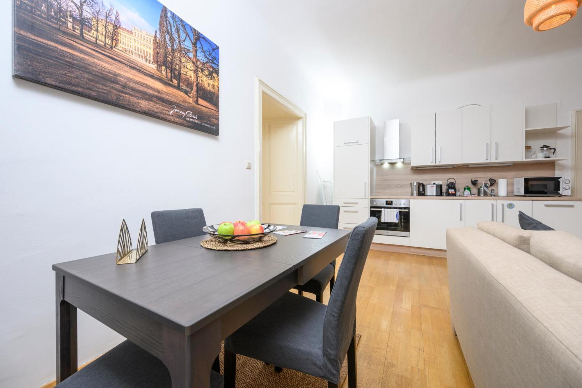 Central City Apartments Vienna Exterior photo